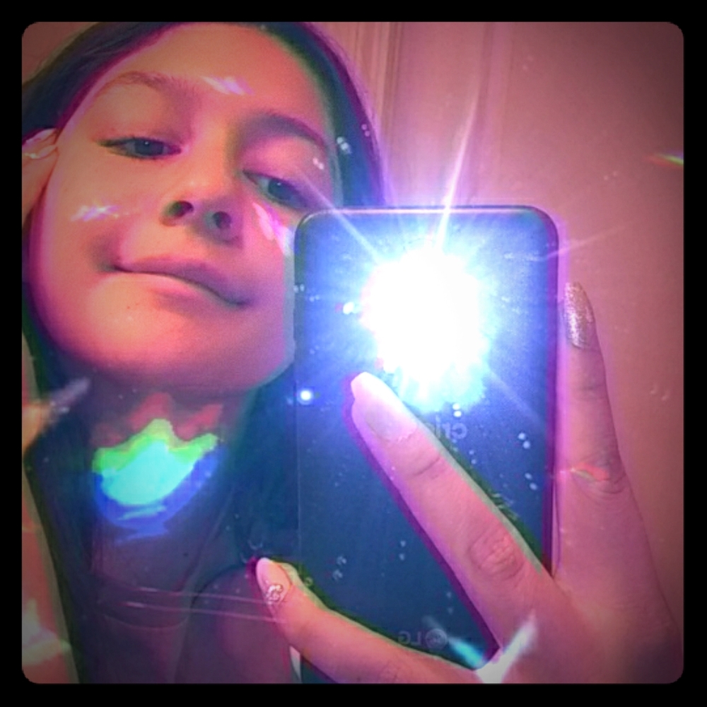 Meet your Posher, Alyah